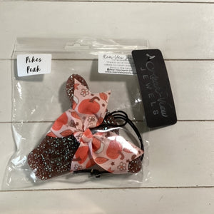 Cowhead with Ribbon | Pikes Peak Scent