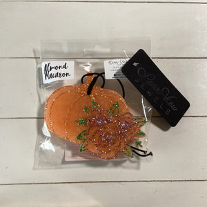 Floral Pumpkin | Almond Macaron Scent