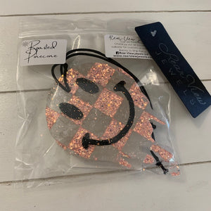 Drip Smiley | Roasted Pinecone Scent