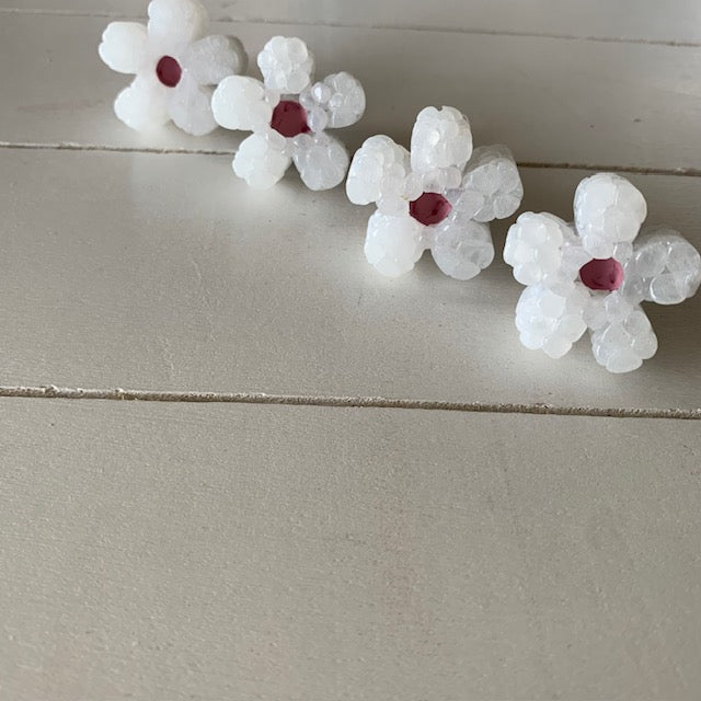4 piece Flower Vent Clips | Butt Naked Scent (For Horizontal or Vertical Vents)