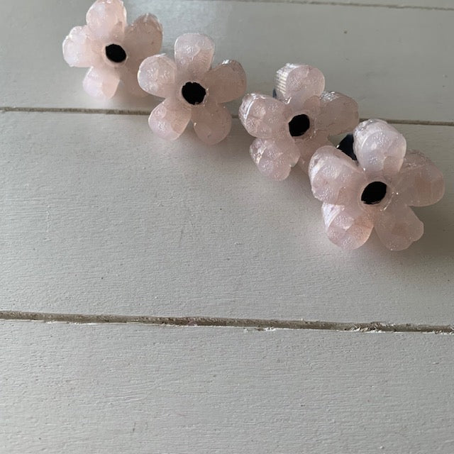 4 piece Flower Vent Clips | RIver Scent (For Horizontal or Vertical Vents)