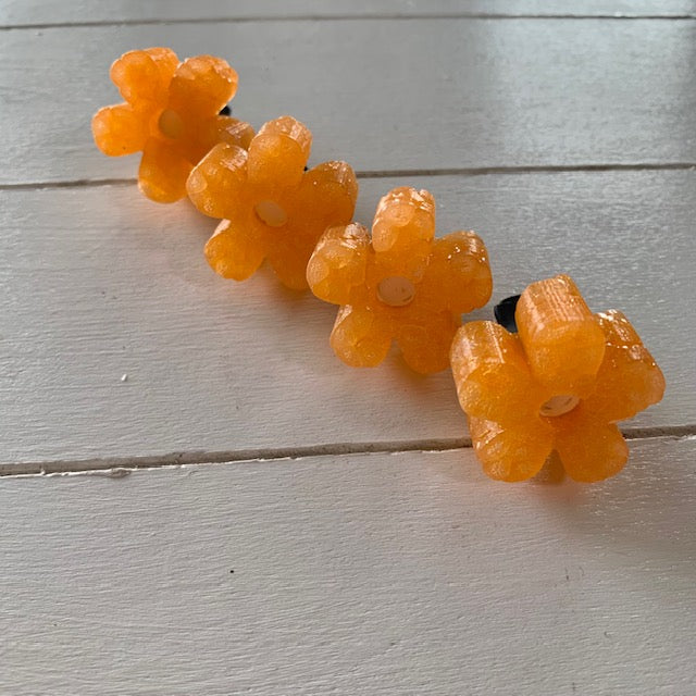 4-piece Flower Vent Clips | Pumpkin Spice Scent (For Horizontal or Vertical Vents)