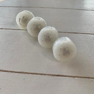 4-piece Smiley Vent Clips | Good Vibes Scent (For Horizontal Vents)