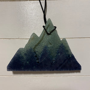 Mountains With Trees | Sage Green & Navy Blue | Southern Charm Scent