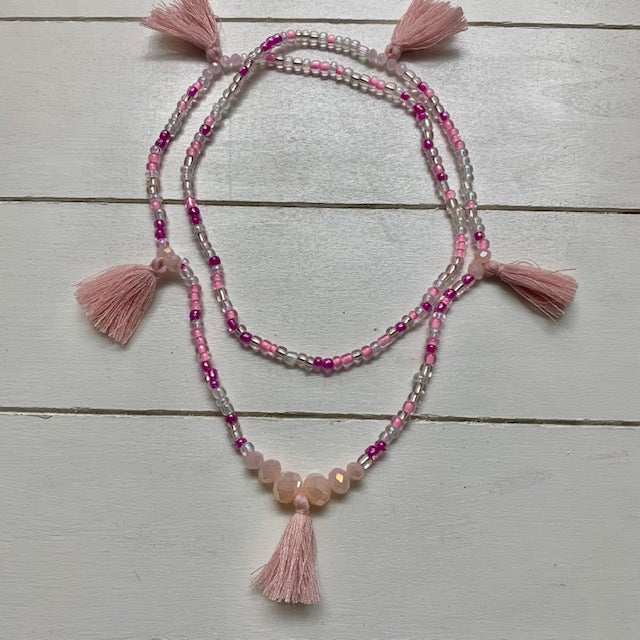Tassel Necklace Light Pink/Clear/Raspberry