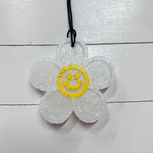 Smiley Flower | White With Yellow Smile | Salt Scent