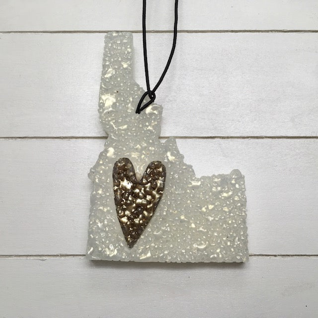 Large Idaho Heart Cutout Gold Heart | Champagne Toast Scent
