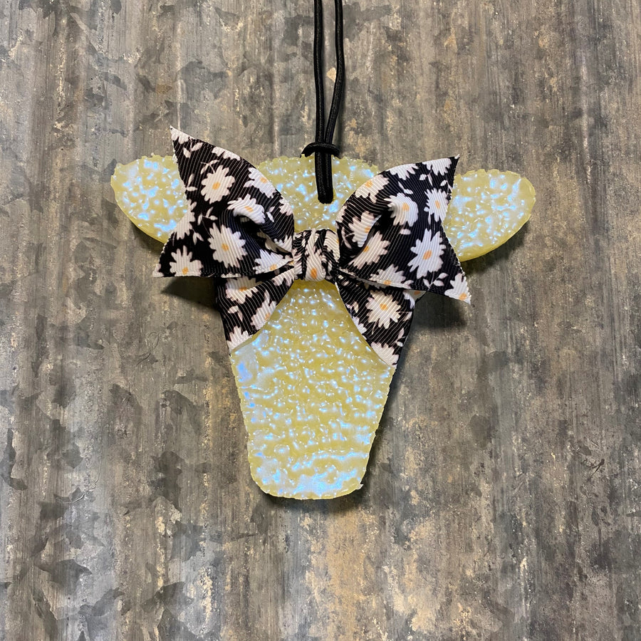 Cow Head Car Freshie | Pale Yellow With Daisy Ribbon | Vanilla Pumpkin Marshmallow Scent