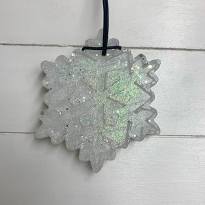 Hillbilly Mistletoe Scent Snowflake White Light Pink Sparkle
