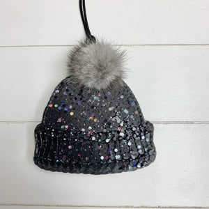 Hillbilly Mistletoe Scent Beanie Grey Pom Sparkle