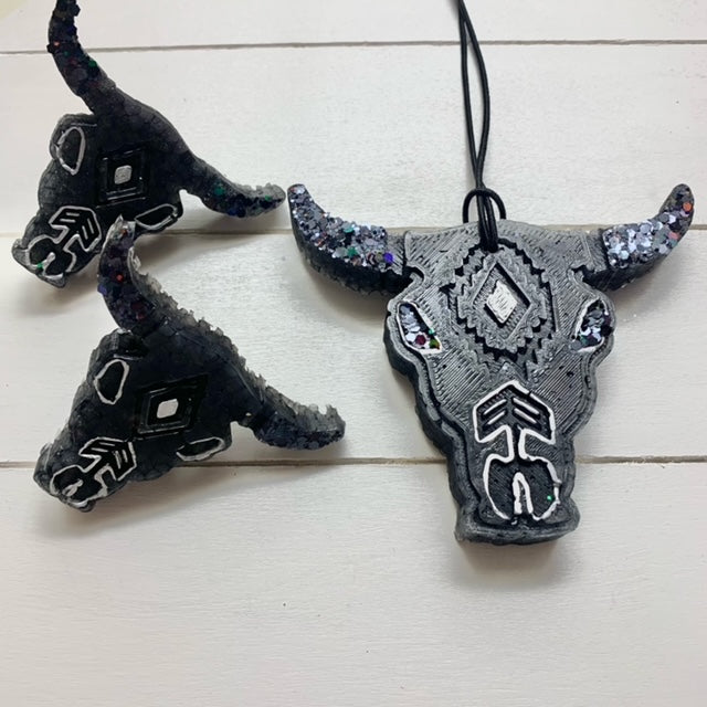 NEW Steer Skull Head | Black Sparkle With Horizontal Vent Clips (3-Piece Set) | Mahogany Teakwood Scent