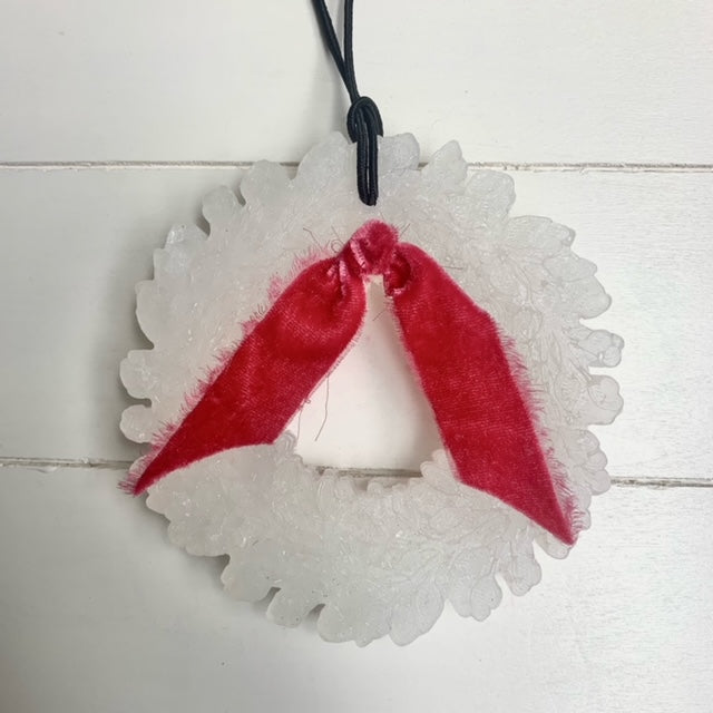 Hillbilly Mistletoe Scent Wreath Red RIbbon Velvet