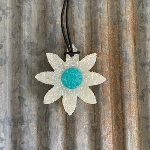 Daisy Flower Car Freshie | White With Blue Center | Clean Freak Scent